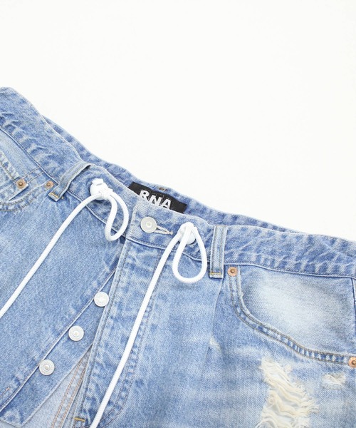 RNA(アールエヌエー)の「G1098 ダメージラップミニスカート(デニムスカート・レディース・ライトインディゴブルー・MEDIUM)」の21枚目の写真