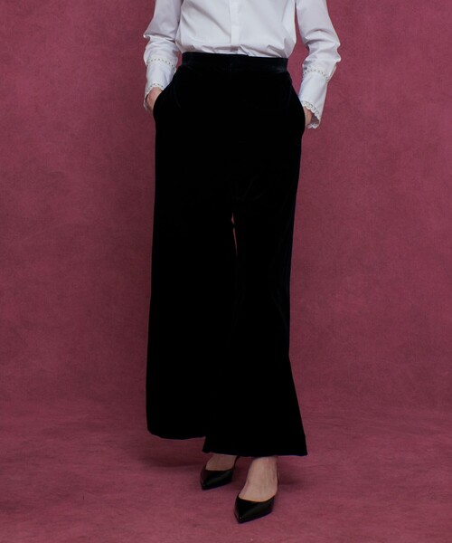 LOULOU WILLOUGHBY（ルルウィルビー）の「【LOULOU WILLOUGHBY】トリアセベロアパンツ（その他パンツ・レディース・ブラック/ブルー・1/2）」の3枚目の写真