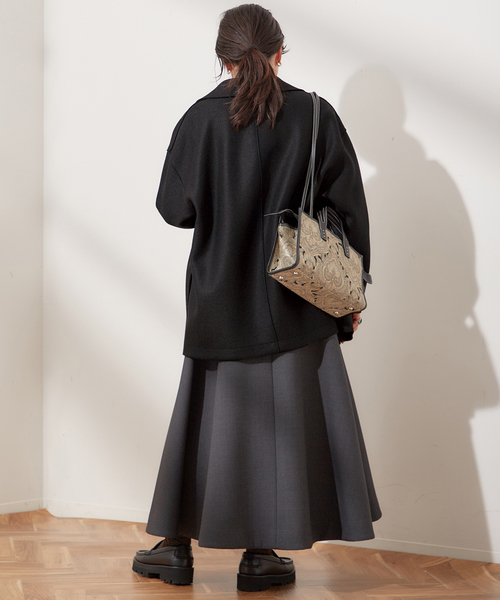 journal standard L'essage(ジャーナルスタンダードレサージュ)の「【HARRIS WHARF LONDON】Women dropped shoulder d.b. jacket p:コート(その他アウター・レディース・ブラック・42)」の5枚目の写真