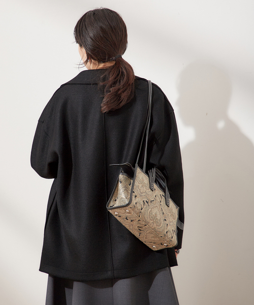 journal standard L'essage(ジャーナルスタンダードレサージュ)の「【HARRIS WHARF LONDON】Women dropped shoulder d.b. jacket p:コート(その他アウター・レディース・ブラック・42)」の7枚目の写真