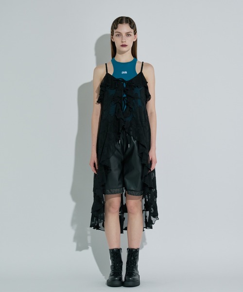 ANNA SUI NYC（アナ スイ エヌ ワイ シー）の「ラッフルシフォンキャミソール（ワンピース・レディース・ブラック/ホワイト/キャメル・FREE）」の9枚目の写真