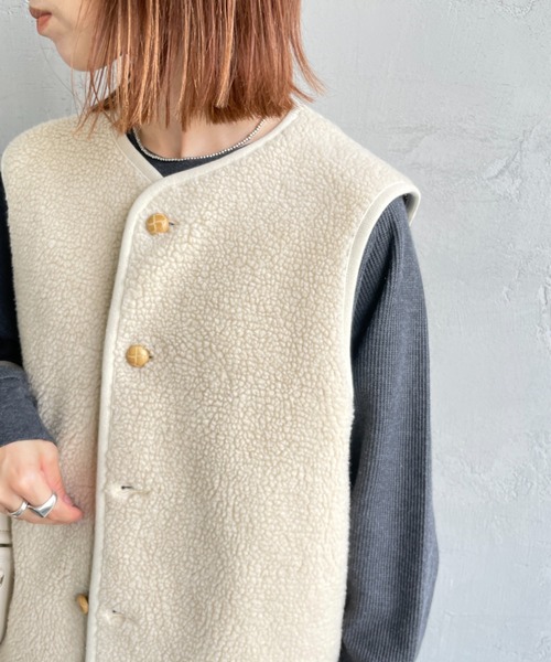 アトリエ　エマウ アイボリー フリース ベスト リボン付き ラッフルリボンセットアップ ｜ LIZ LISA（リズリサ）公式通販