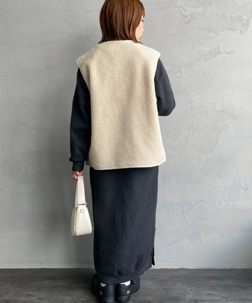 Vincent et Mireille（バンソンエミレイユ）の「[Vincent et Mireille/ヴァンソン エ ミレイユ] ボアフリースベスト（ベスト・レディース・ブラック/クリーム・36）」の19枚目の写真