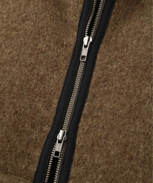 MHL.（エムエイチエル）の「SOFT WOOL FLEECE（ブルゾン・レディース・ブラック/カーキ・2/1）」の6枚目の写真