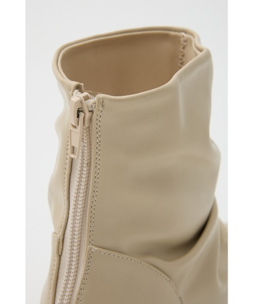 LAGUA GEM（ラグアジェム）の「USEFUL VINTAGE SHORT ブーツ（ブーツ・レディース・アイボリー/ブラック・MEDIUM/LARGE/SMALL）」の10枚目の写真