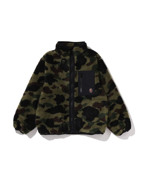 A BATHING APE(アベイシングエイプ)の「1ST CAMO FLEECE JACKET(ミリタリージャケット・キッズ・グリーン・120)」の1枚目の写真