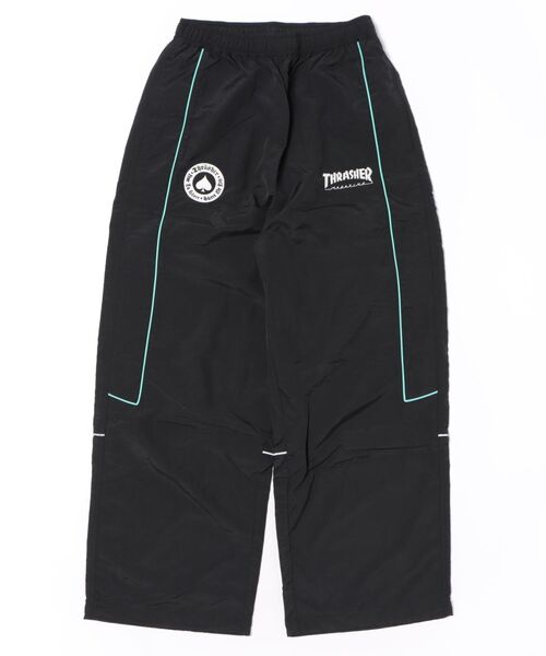 THRASHER(スラッシャー)の「【THRASHER/スラッシャー】【程良い太さでスポーツライクに仕上げた一品】パイピングライン ナイロンタスランパンツ イージーパンツ スペードロゴ マガジンロゴ 裾ドローコード ストリート スポーツテイスト ユニセックス(その他パンツ・メンズ・ブラック・X-LARGE)」の1枚目の写真