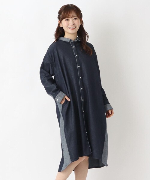 one'sterrace(ワンズテラス)の「デニム&ヒッコリーサイドポケット付きワンピース(ワンピース・レディース・ブルー系その他7/ネイビー系5・02)」の2枚目の写真