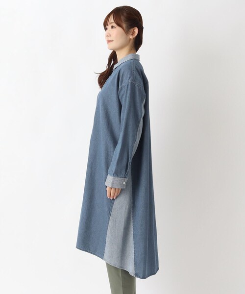 one'sterrace(ワンズテラス)の「デニム&ヒッコリーサイドポケット付きワンピース(ワンピース・レディース・ブルー系その他7/ネイビー系5・02)」の4枚目の写真