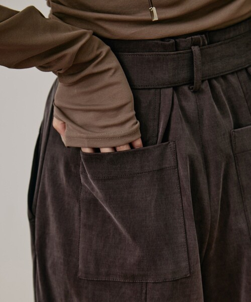 UNITED TOKYO（ユナイテッドトウキョウ）の「キュプラジャージーワイドパンツ｜ウォッシャブル/セットアップ/細見え/秋服/冬服（その他パンツ・レディース・グレー/ブラウン・1/2）」の5枚目の写真