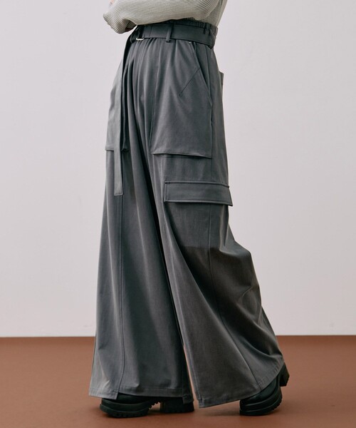 UNITED TOKYO（ユナイテッドトウキョウ）の「キュプラジャージーワイドパンツ｜ウォッシャブル/セットアップ/細見え/秋服/冬服（その他パンツ・レディース・グレー/ブラウン・1/2）」の12枚目の写真