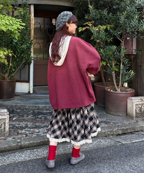 CIAOPANIC（チャオパニック）の「【まるお(@_maruoo0___)企画】パグスウェット（スウェット・レディース・イエロー/ボルドー・FREE）」の18枚目の写真