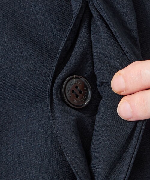 MACKINTOSH PHILOSOPHY（ﾏｯｷﾝﾄｯｼｭ ﾌｨﾛｿﾌｨｰ）の「トロッター LOXLEY(ロクスリー) ウーリーツイル（ステンカラーコート・メンズ・ブラック/ダークネイビー・38/40）」の9枚目の写真
