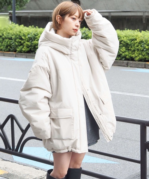 tiptop（ティップトップ）の「【ZOZO限定アイテム】中綿モンスターフードブルゾン（ブルゾン・レディース・ブラック/アイボリー・FREE）」の8枚目の写真