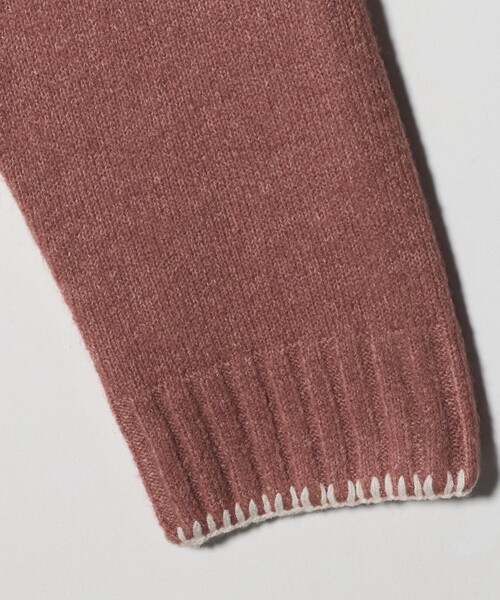 A DAY IN THE LIFE UNITED ARROWS(アデイインザライフユナイテッドアローズ)の「ブランケットステッチ クルーネックニット <A DAY IN THE LIFE>(ニット/セーター・レディース・グレー系/ナチュラル/ネイビー/ピンク・FREE)」の6枚目の写真
