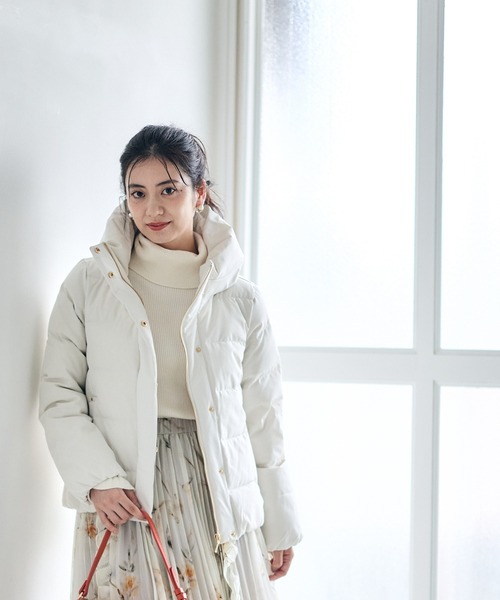 12Twelve Agenda（トゥエルブ　アジェンダ）の「撥水ストレッチライトタフタショートダウンコート（ダウンジャケット/コート・レディース・ネイビー/オフホワイト・M）」の3枚目の写真