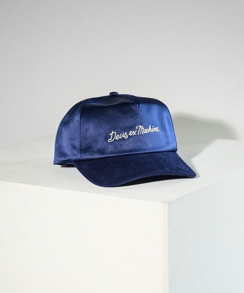 DEUS EX MACHINA(デウスエクスマキナ)の「(DEUS EX MACHINA)CUSTOMS TRUCKER(キャップ・レディース・ネイビー・ONE SIZE)」の4枚目の写真
