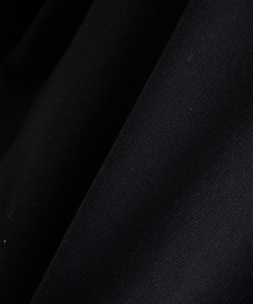 CINOH(チノ)の「【CINOH/チノ】別注 CIGAR POCKET ZIP UP HOODIE(パーカー・メンズ・ホワイト/ブラック・44/46/48)」の22枚目の写真