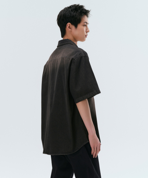 MUSINSA STANDARD（ムシンサスタンダード）の「ビッグブラシリラックス半袖デニムシャツ[イエローブラック]（シャツ/ブラウス・メンズ・その他・SMALL/MEDIUM/LARGE/X-LARGE/XX-LARGE）」の3枚目の写真
