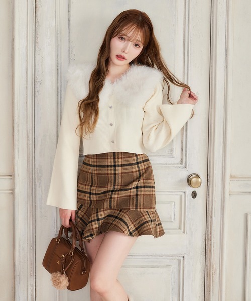 d*7様 ブルマリン　リアルファー襟ニット d*7様 ブルマリン リアルファー襟ニット d*7様 ブルマリン リアル