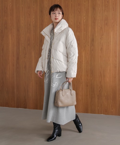 セール】ストレッチカシュネックピュアダウン（ダウンジャケット