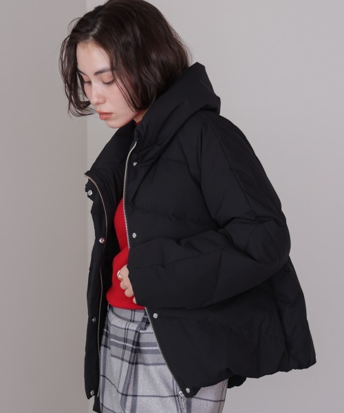 セール】ストレッチカシュネックピュアダウン（ダウンジャケット