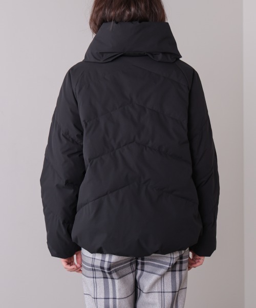 セール】ストレッチカシュネックピュアダウン（ダウンジャケット