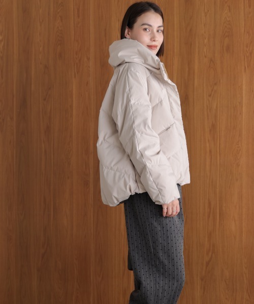 セール】ストレッチカシュネックピュアダウン（ダウンジャケット