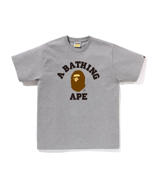 A BATHING APE(アベイシングエイプ)の「COLLEGE TEE(Tシャツ/カットソー・メンズ・グリーン/ホワイト/グレー/サックスブルー/ブラック/ピンク/ネイビー/イエロー・XXX-LARGE/XX-LARGE/SMALL/MEDIUM/X-LARGE/LARGE)」の3枚目の写真