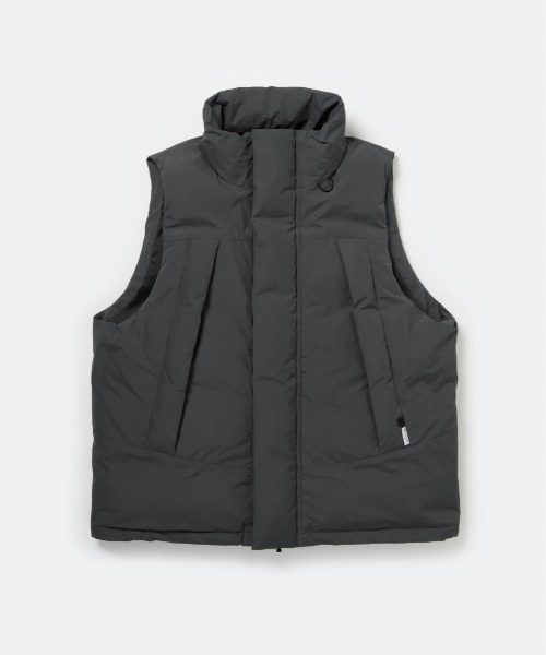 DAIWA PIER39(ダイワピア39)の「DAIWA PIER39 WINDSTOPPER FIELD DOWN VEST BW-18025W(その他アウター・メンズ・カーキ/ブラック/チャコールグレー・SMALL/MEDIUM/LARGE/X-LARGE)」の2枚目の写真