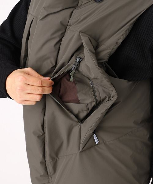 DAIWA PIER39(ダイワピア39)の「DAIWA PIER39 WINDSTOPPER FIELD DOWN VEST BW-18025W(その他アウター・メンズ・カーキ/ブラック/チャコールグレー・SMALL/MEDIUM/LARGE/X-LARGE)」の19枚目の写真