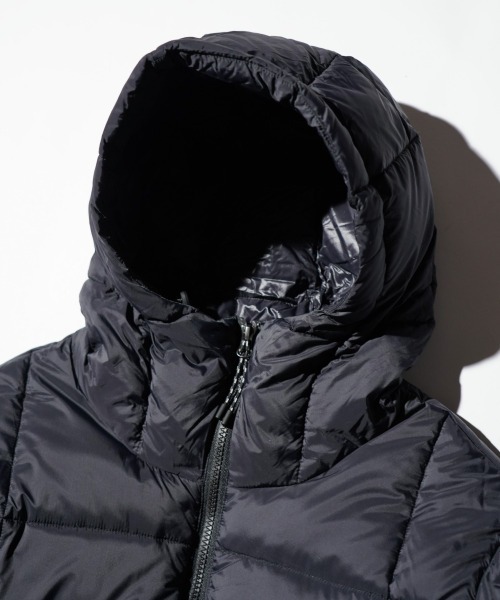 TAION(タイオン)の「TAION / タイオン MOUNTAIN PACKABLE VOLUME DOWN PARKA (TAION-106VZMT) マウンテン パッカブル ボリューム ダウンパーカー(ダウンジャケット/コート・メンズ・ブラック/グレー・X-LARGE/LARGE/MEDIUM)」の6枚目の写真
