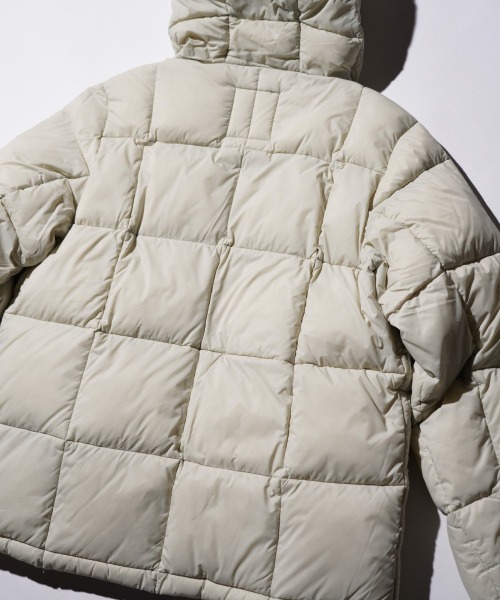 TAION(タイオン)の「TAION / タイオン MOUNTAIN PACKABLE VOLUME DOWN PARKA (TAION-106VZMT) マウンテン パッカブル ボリューム ダウンパーカー(ダウンジャケット/コート・メンズ・ブラック/グレー・X-LARGE/LARGE/MEDIUM)」の18枚目の写真