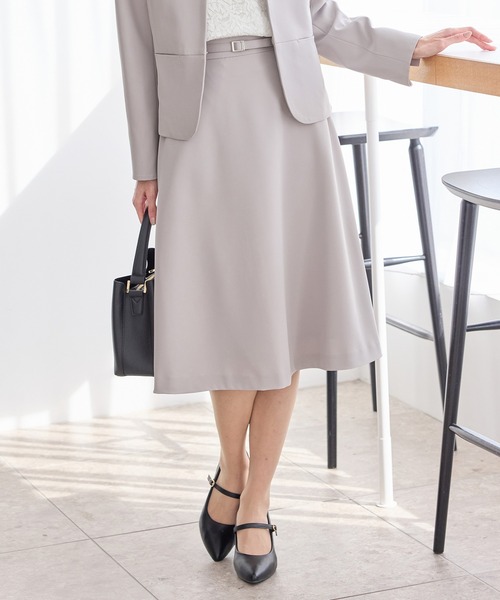 Honeys(ハニーズ)の「【ストレッチ・ウォッシャブル・イージーケア】ベルト付フレアスカート68丈(スカート・レディース・ライトグレー系2/ダークベージュ/ネイビー/ライトグレー系1/ブラック・L/M/S/3L/LL)」の4枚目の写真