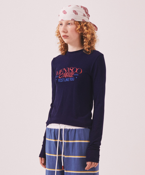 MENASOO(ミナス)の「MNS Soft Fitted Long T Shirt_Navy(Tシャツ/カットソー・レディース・ネイビー・F)」の2枚目の写真