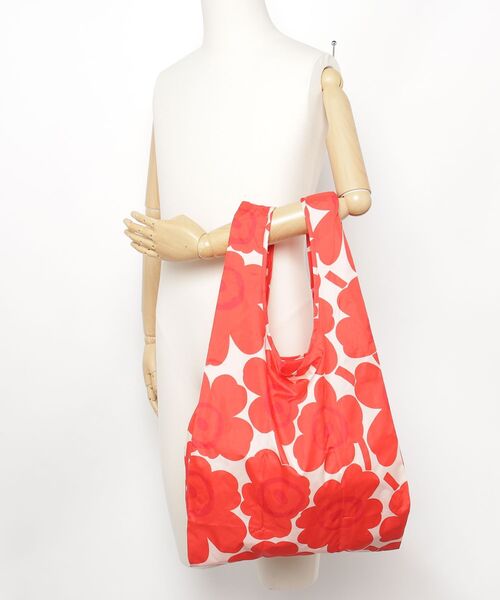 marimekko（マリメッコ）の「Unikko / Smartbag（エコバッグ/サブバッグ・レディース・レッド・FREE）」の9枚目の写真
