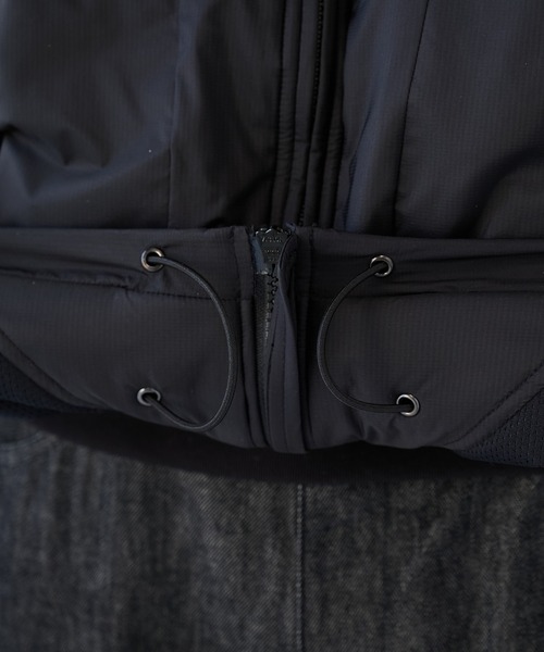 N.HOOLYWOOD(N.ハリウッド)の「【N.HOOLYWOOD×WILD THINGS】別注×WILD THINGS MONSTER PARKA(ダウンジャケット/コート・メンズ・ブラック/ネイビー・38/40cm/36)」の13枚目の写真