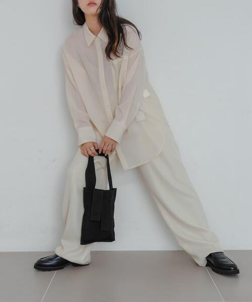 ITTI(イッチ)の「『一部別注カラー』ITTI MARY INSIDE OUT TOTE- S(トートバッグ・レディース・ブラック/マスタード/レッド・-)」の22枚目の写真