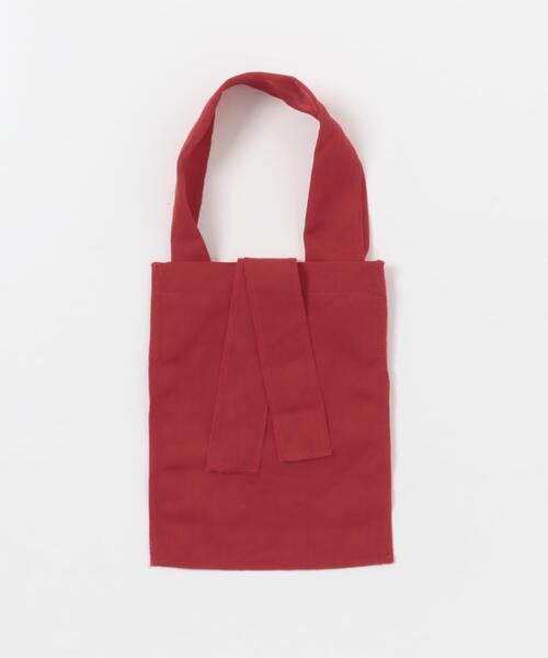 ITTI(イッチ)の「『一部別注カラー』ITTI MARY INSIDE OUT TOTE- S(トートバッグ・レディース・ブラック/マスタード/レッド・-)」の11枚目の写真