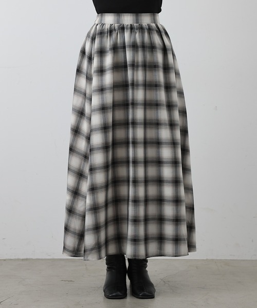 COLONY 2139（コロニートゥーワンスリーナイン）の「オンブレチェックフレアスカート（スカート・レディース・オフホワイト/ブラック・FREE）」の19枚目の写真