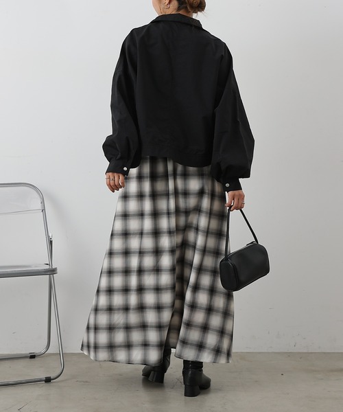 COLONY 2139（コロニートゥーワンスリーナイン）の「オンブレチェックフレアスカート（スカート・レディース・オフホワイト/ブラック・FREE）」の13枚目の写真