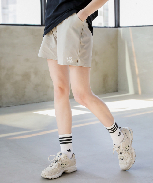 BLACK MONSTER FIT(ブラックモンスターフィット)の「クーリングトリコットショートパンツ (ライトベージュ) / BM220120(その他パンツ・レディース・その他・MEDIUM/LARGE/X-LARGE/XX-LARGE/XXX-LARGE)」の10枚目の写真