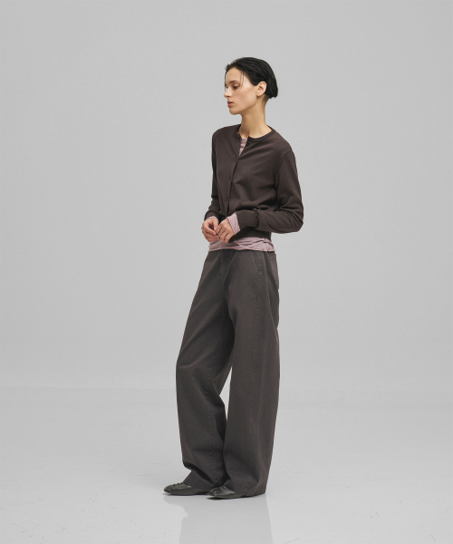 ANOTHER OFFICE WOMEN(アナザー オフィス ウーマン)の「w. Basis Roundneck Cardigan (Pewter)(カーディガン/ボレロ・レディース・その他・0)」の5枚目の写真