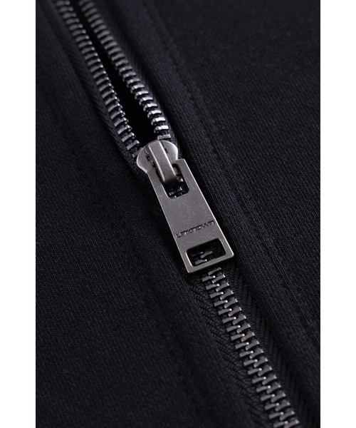 UNKNOWN LONDON(アンノウン・ロンドン)の「ジップフーディ|Black x Purple Cross Rhinestone Zip Hoodie|Unknown London(パーカー・メンズ・ブラック・SMALL/MEDIUM/LARGE/X-LARGE)」の6枚目の写真
