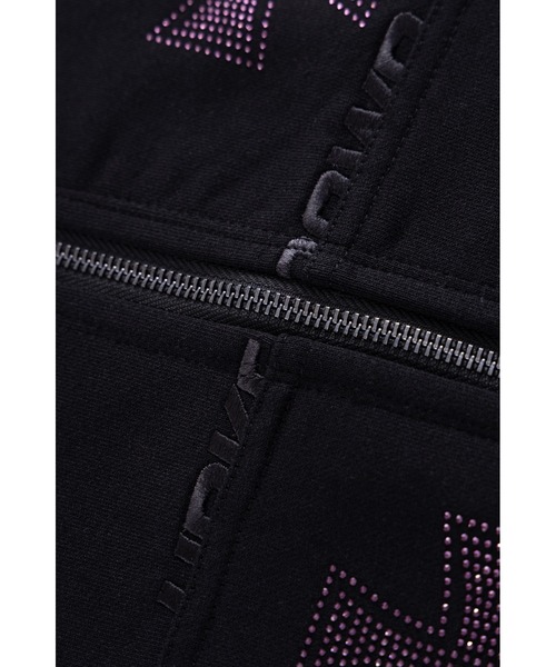 UNKNOWN LONDON(アンノウン・ロンドン)の「ジップフーディ|Black x Purple Cross Rhinestone Zip Hoodie|Unknown London(パーカー・メンズ・ブラック・SMALL/MEDIUM/LARGE/X-LARGE)」の4枚目の写真