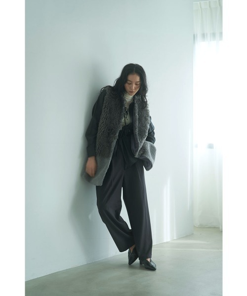 marjour（マージュール）の「BOA PANEL VEST（ベスト・レディース・ブラウン/グレー・M）」の6枚目の写真