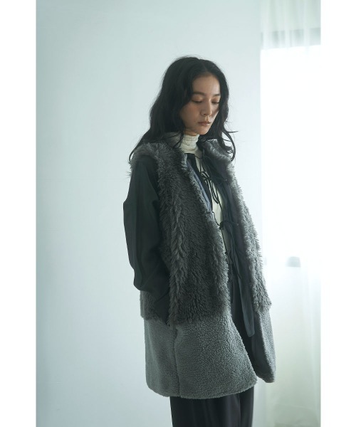 marjour（マージュール）の「BOA PANEL VEST（ベスト・レディース・ブラウン/グレー・M）」の11枚目の写真