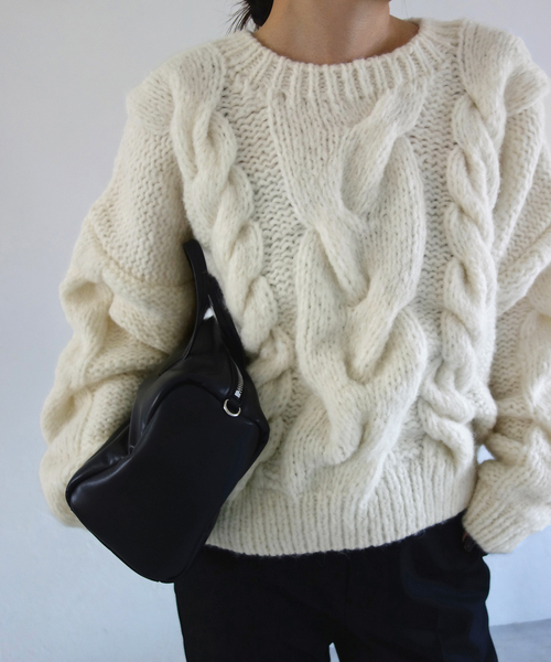 本日値下げスローブイエナSLOBE IENA +81BRANCAペルー別注ニット 81BRANCA/ハチイチブランカ SLOBE別注 ケーブルハンドニット（ニット