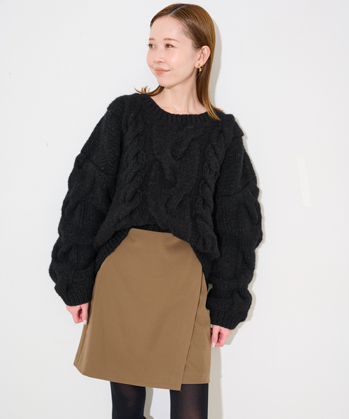 ＋81BRANCA（ハチイチブランカ）の「+81BRANCA/ハチイチブランカ SLOBE別注 ケーブルハンドニット（ニット/セーター・レディース・ホワイト/ブラック・FREE）」の7枚目の写真