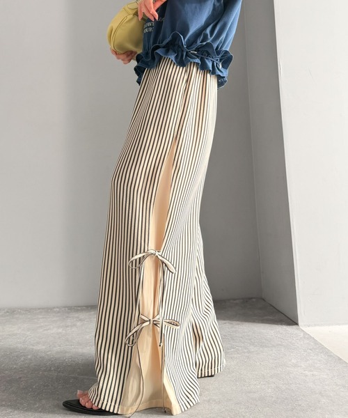 mily bilet（ミウィビレット）の「【mily bilet】トレンドのスポーティーMIXを叶える1本♪サイドリボンタイ 切り替えイージーパンツ（その他パンツ・レディース・ブラック/チャコールグレー×ブラック/ホワイト×ブラック/ホワイト×ブラウン・LARGE/MEDIUM/SMALL/X-LARGE）」の9枚目の写真